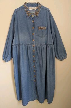 Vintage Plus Size Denim Maxi Dress 3X Cottagecore Embroidery Pockets Soft Washed